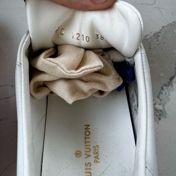 Authentic Louis Vuitton pink and white time out sneaker - Picture 3 of 6